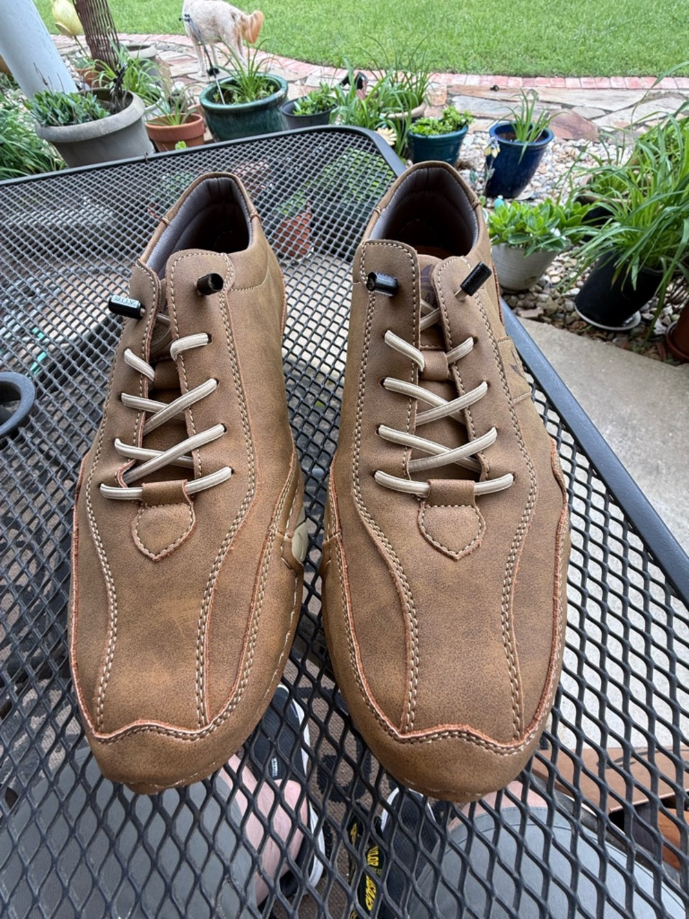 Salkin brown barefoot shoes, designed as a casual fashion sneaker. 9.5